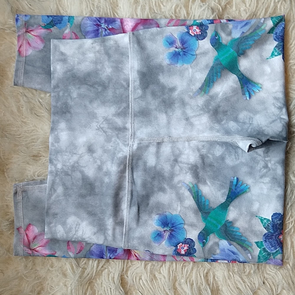 Evolution and Creation Floral Hummingbird High Waist Capri Legging S - Picture 8 of 9